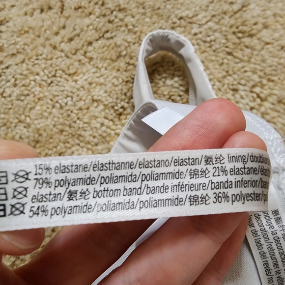 Victoria's Secret Sports Bra XS off white color - Picture 6 of 8